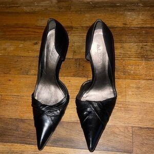 Aldo black high heels in excellent condition